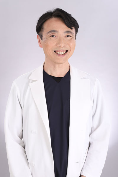 院長 吉村 衛